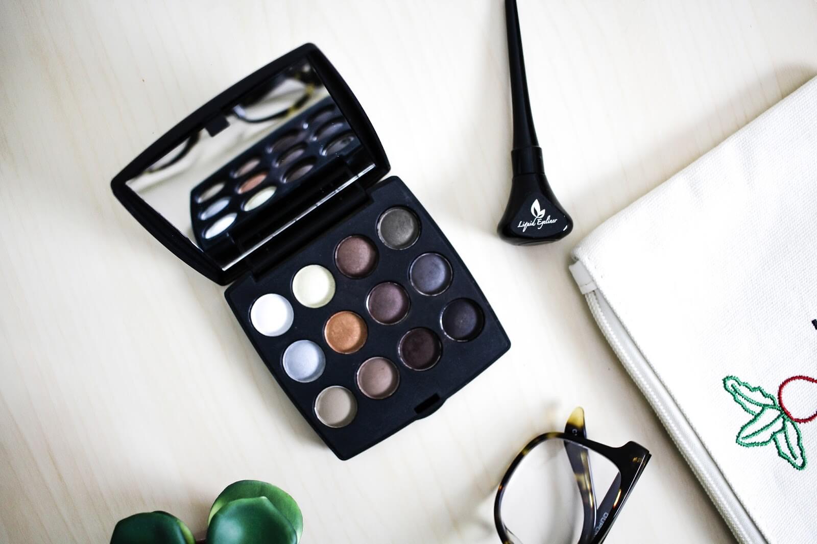 minimal makeup collection for natural beauty