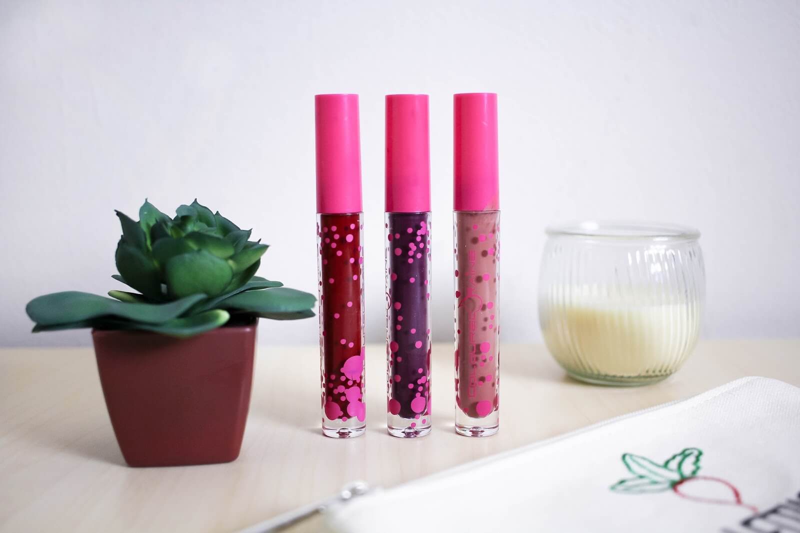 minimal makeup collection for natural beauty