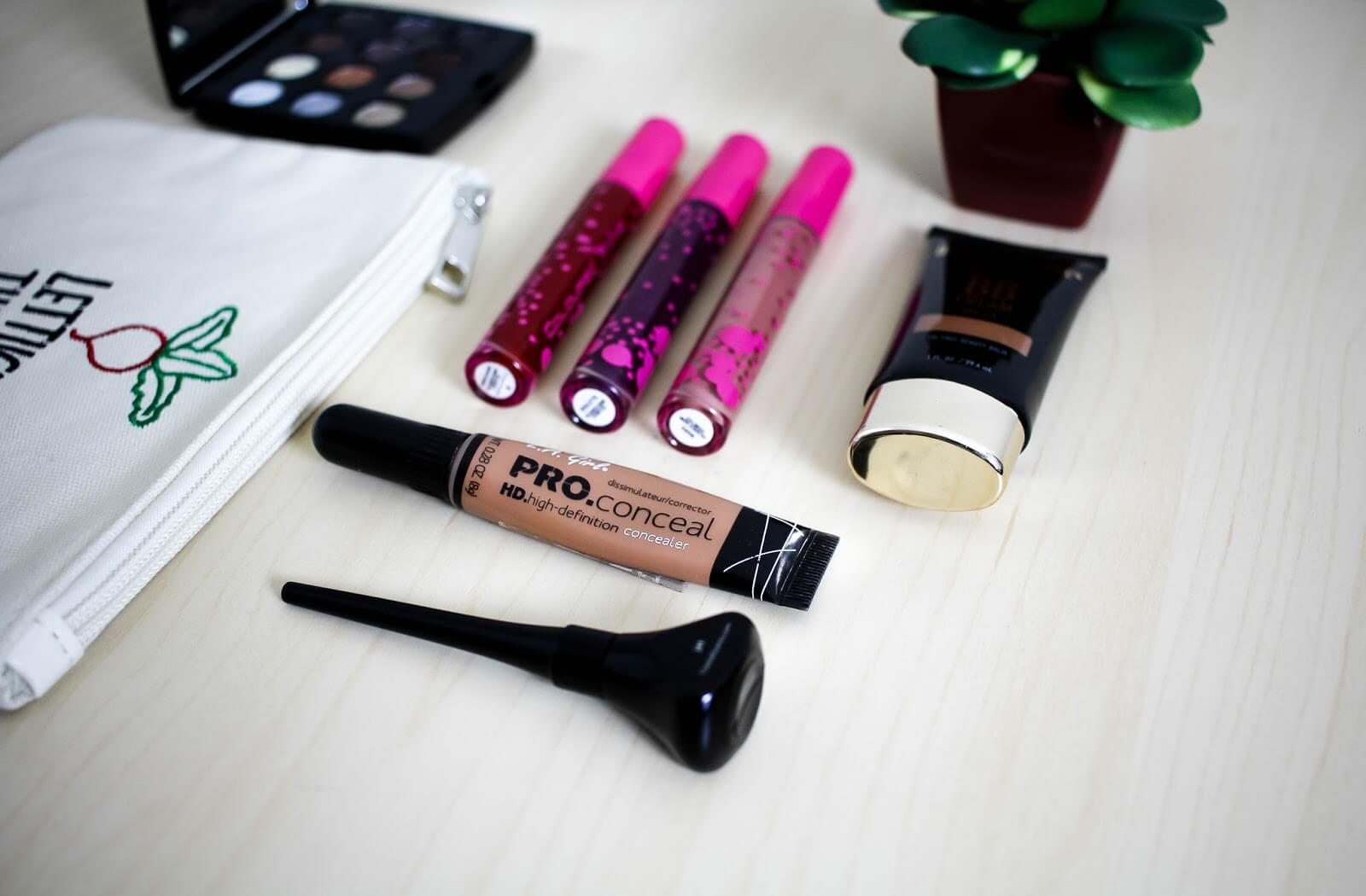 minimal makeup collection for natural beauty